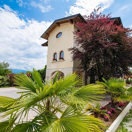 Апартаменты Feeling House Сало Экстерьер фото